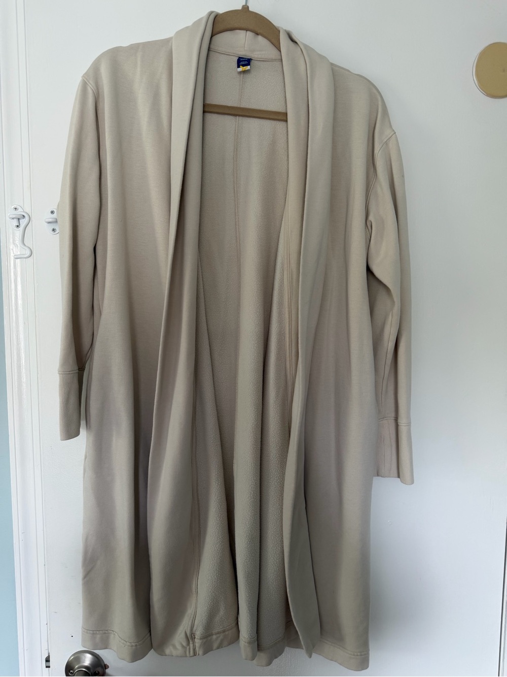 Old Navy Live-In Open-Front Wrap in beige size M
